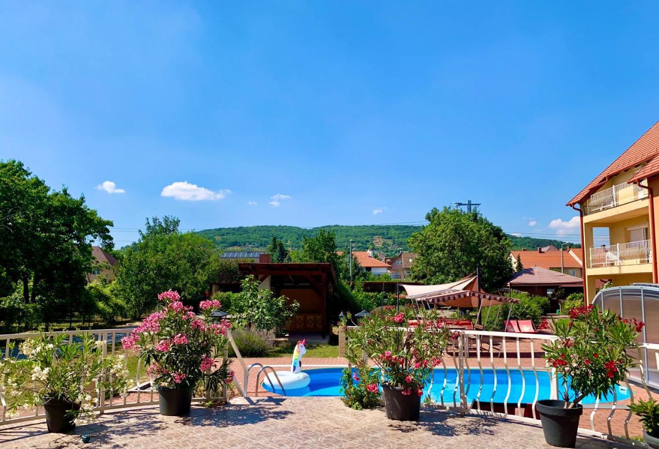 Bed and Breakfast Andrea Pansio Balatonfüred Exterior foto