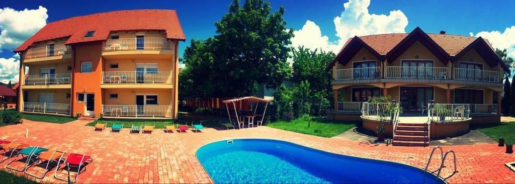 Bed and Breakfast Andrea Pansio Balatonfüred Exterior foto