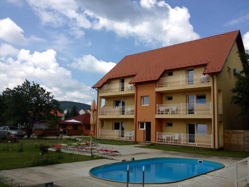 Bed and Breakfast Andrea Pansio Balatonfüred Exterior foto